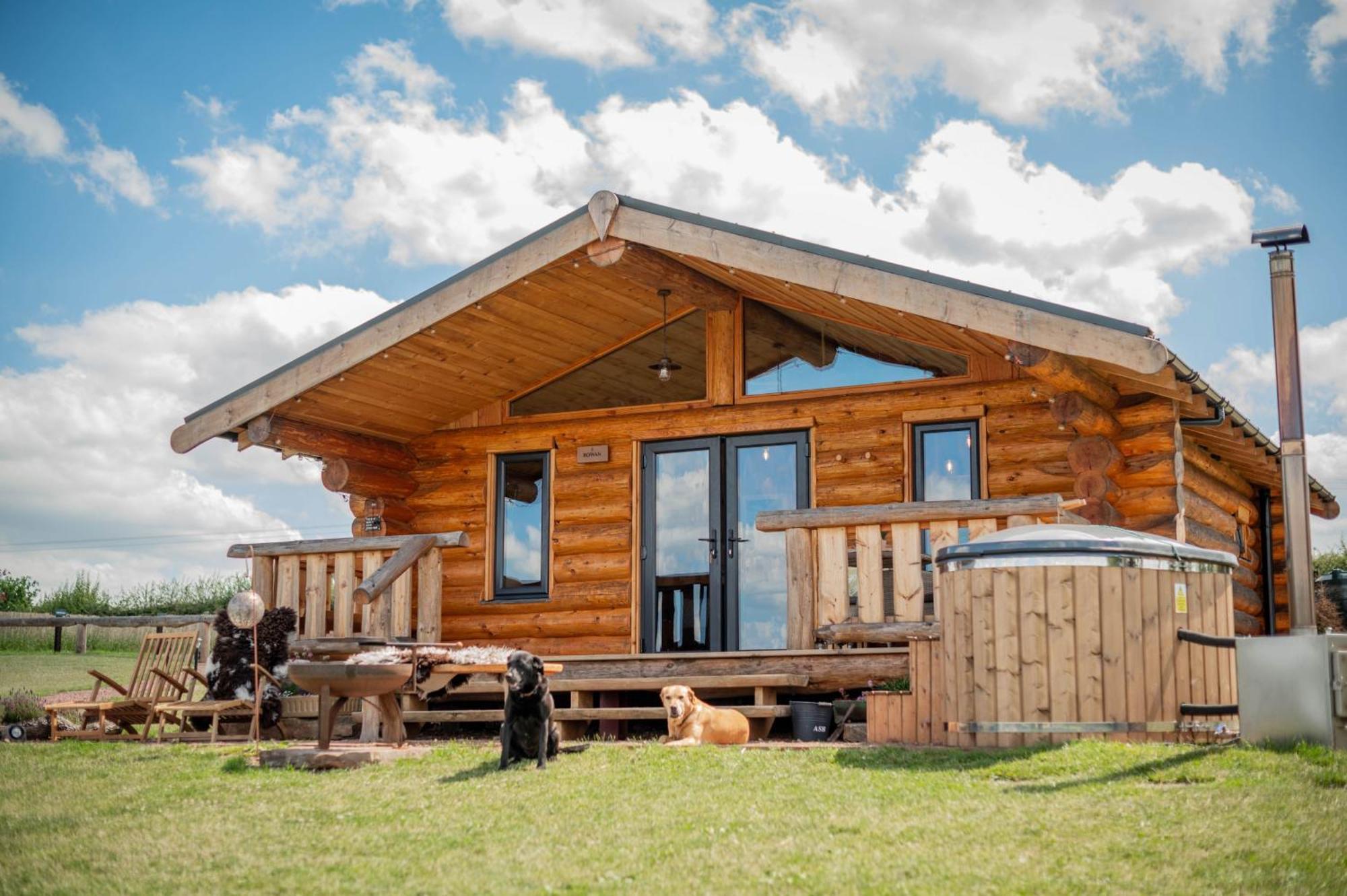 Rowan - Tedstone Log Cabins Bromyard Esterno foto